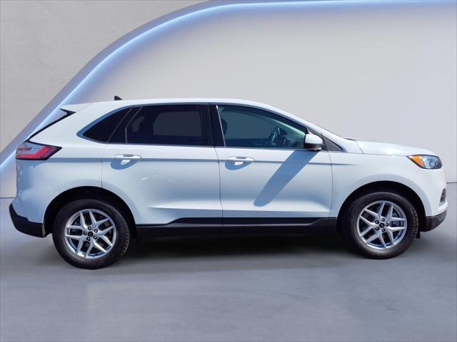used 2024 Ford Edge car, priced at $29,995
