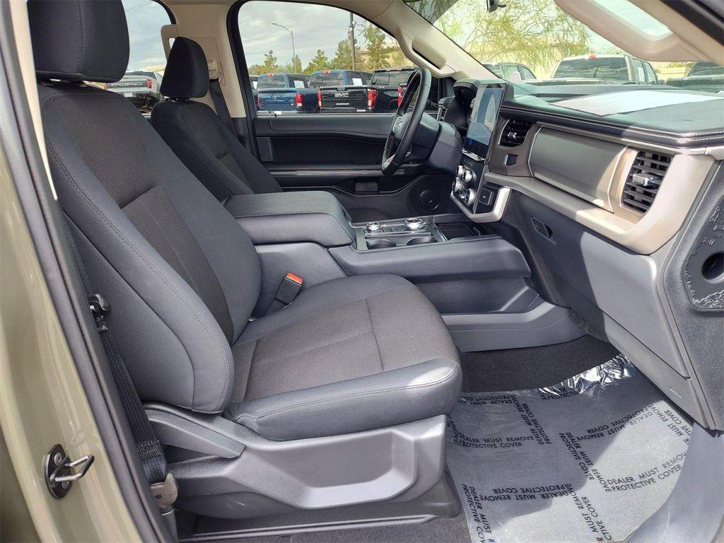 used 2024 Ford Expedition car, priced at $47,855