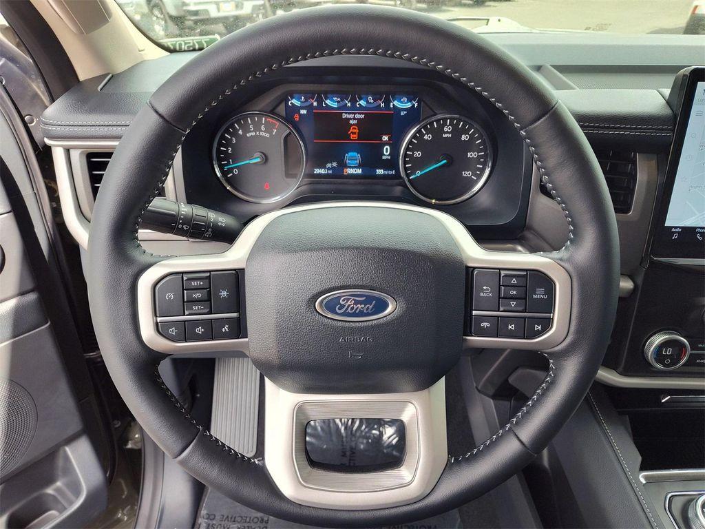 used 2024 Ford Expedition car, priced at $47,855