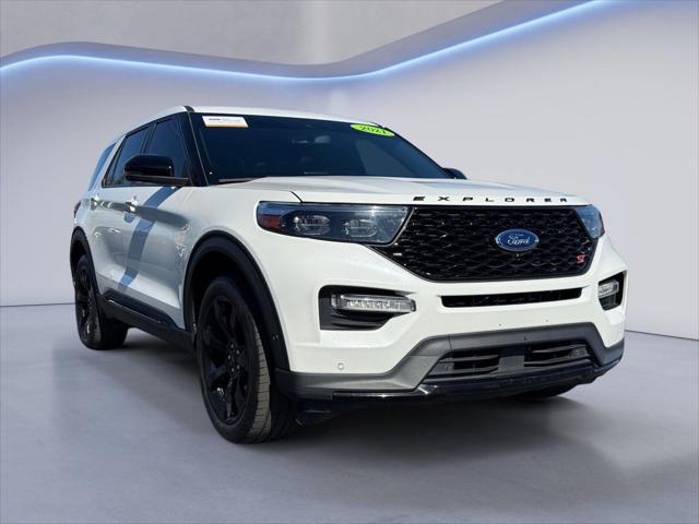 used 2021 Ford Explorer car, priced at $35,000