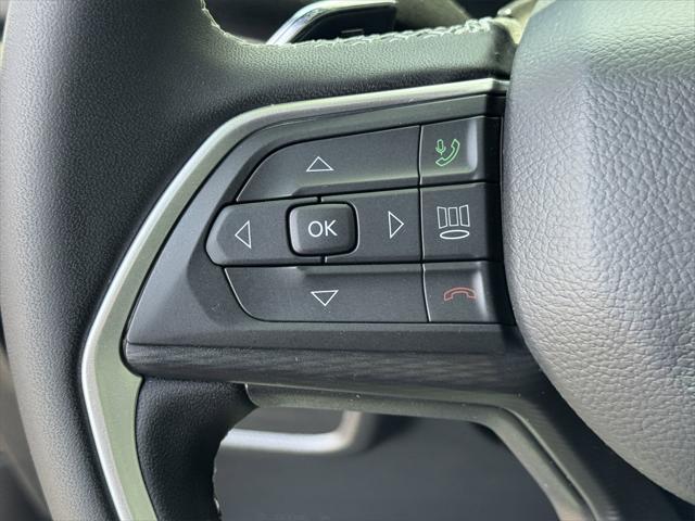 used 2024 Jeep Grand Cherokee car, priced at $32,990