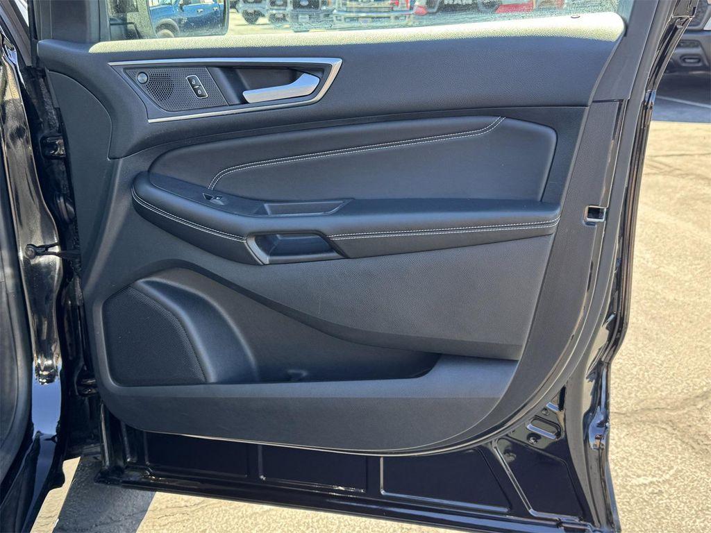 used 2023 Ford Edge car, priced at $24,921