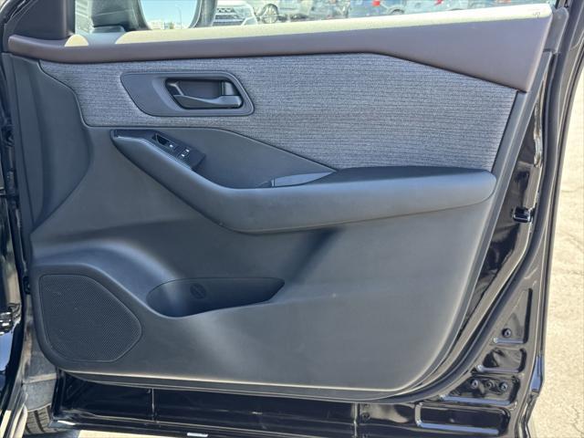 used 2023 Nissan Rogue car, priced at $23,995