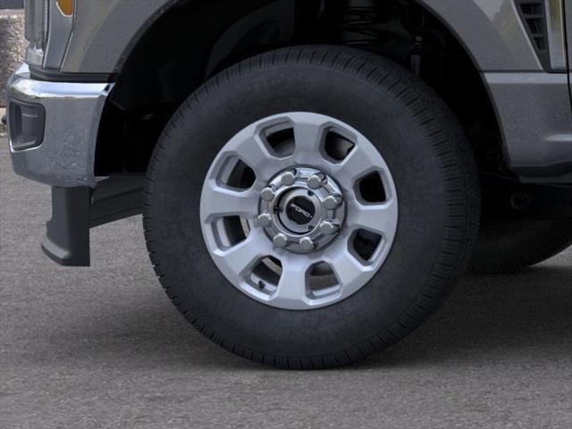 new 2025 Ford F-250 car, priced at $70,275