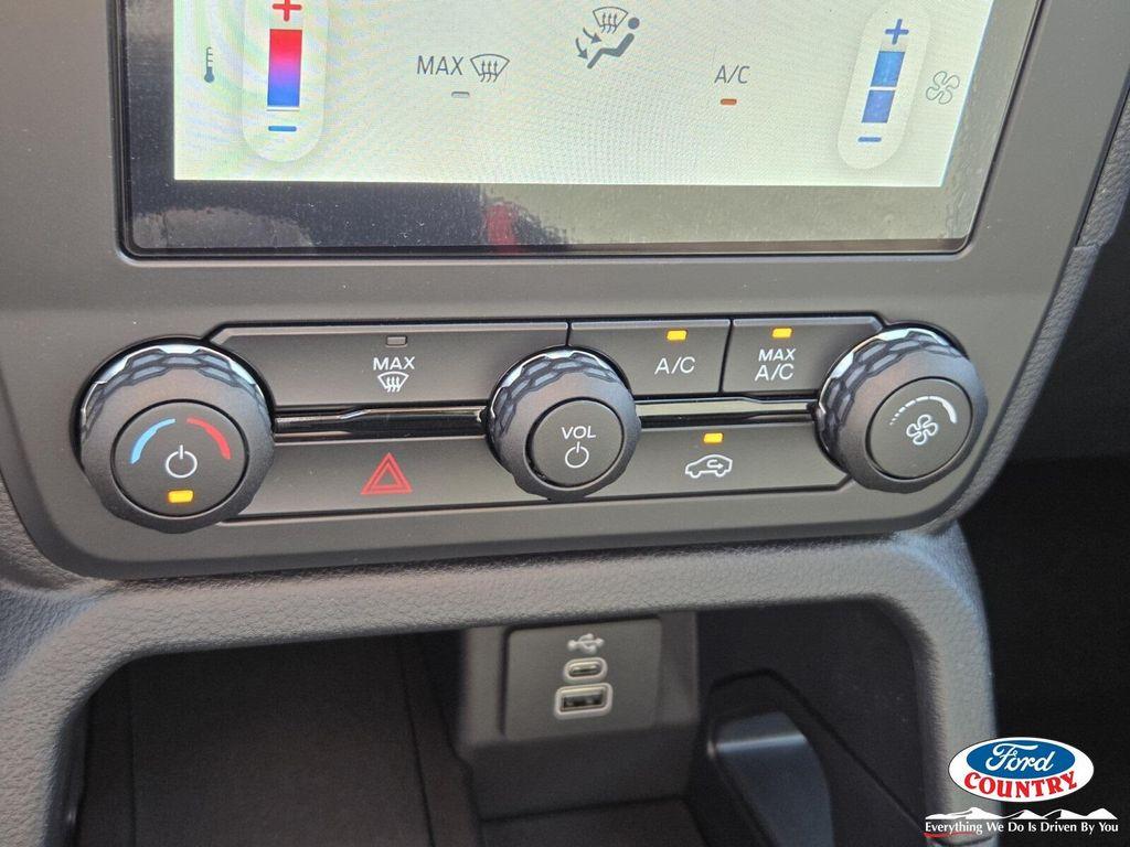 new 2025 Ford Ranger car, priced at $35,035