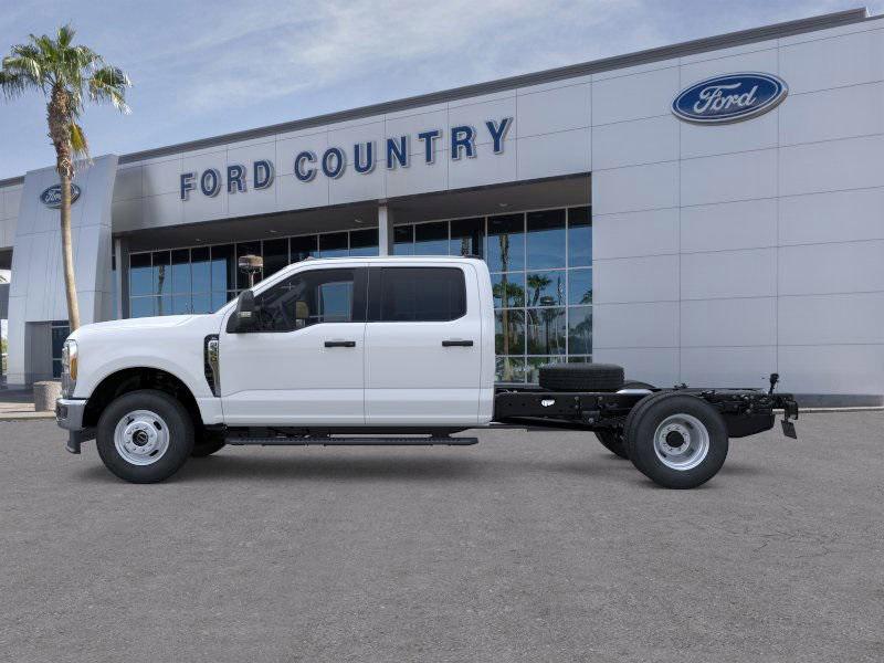 new 2025 Ford F-350 car, priced at $62,880