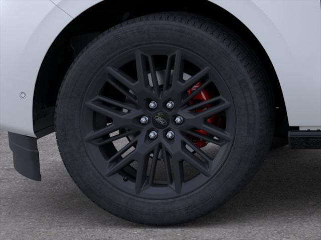 new 2025 Ford Expedition car, priced at $87,405
