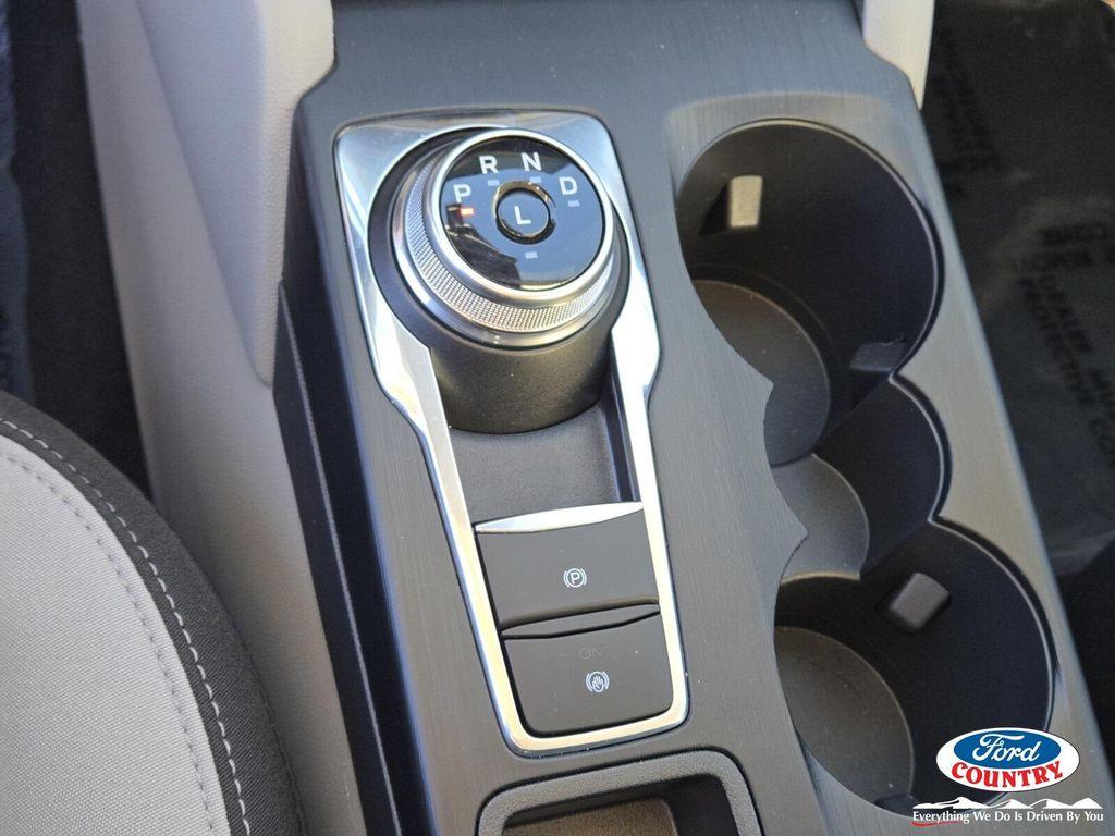 new 2025 Ford Escape car, priced at $28,300