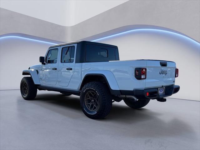 used 2022 Jeep Gladiator car, priced at $32,388