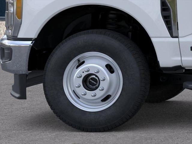 new 2025 Ford F-350 car, priced at $73,160