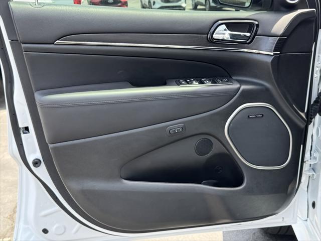 used 2021 Jeep Grand Cherokee car, priced at $34,295