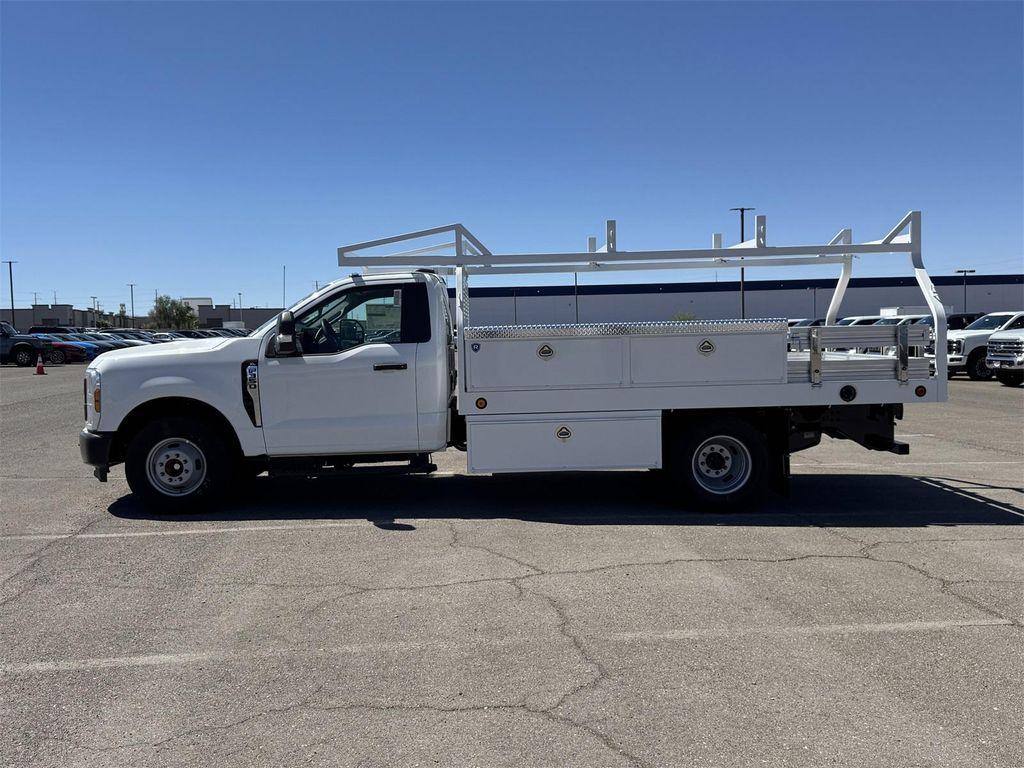new 2024 Ford F-350 car, priced at $44,700