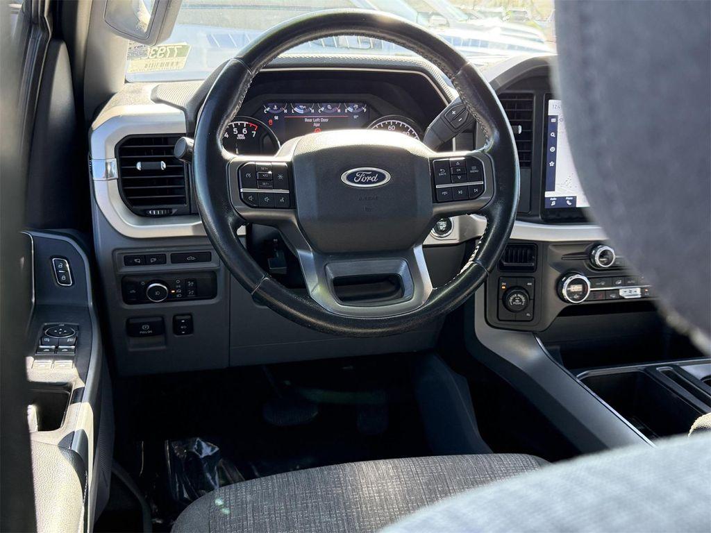 used 2021 Ford F-150 car, priced at $32,000