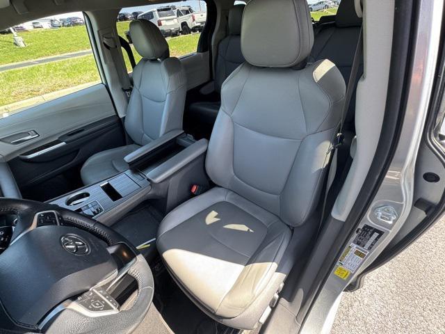 used 2021 Toyota Sienna car, priced at $32,687