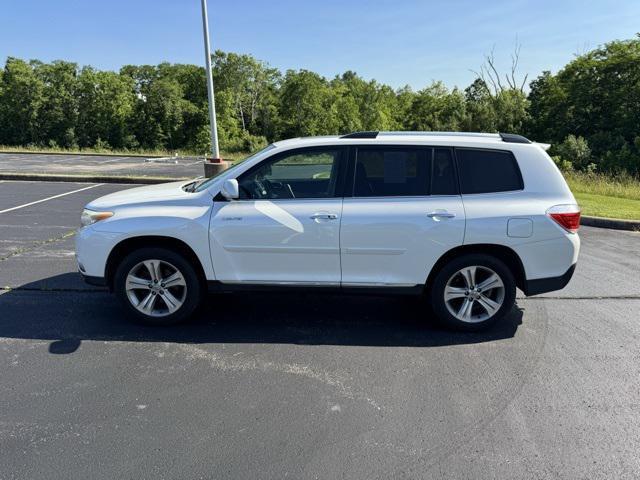 used 2011 Toyota Highlander car, priced at $11,450