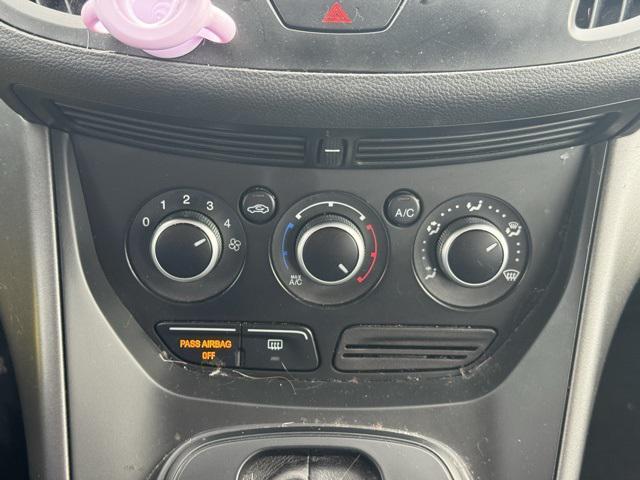 used 2015 Ford Escape car, priced at $5,998