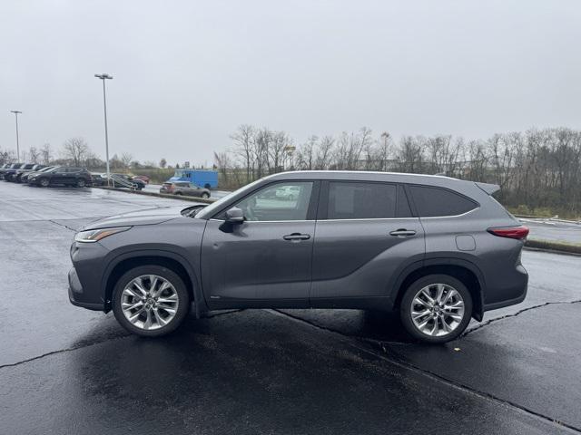 used 2023 Toyota Highlander Hybrid car, priced at $41,600