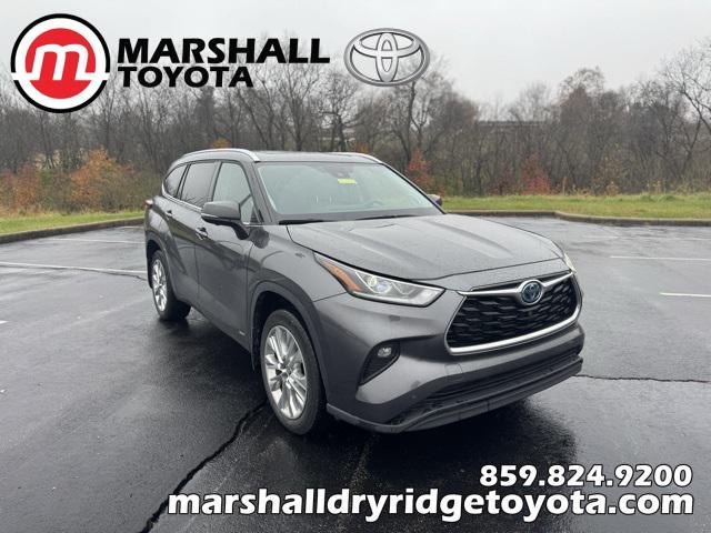 used 2023 Toyota Highlander Hybrid car, priced at $41,600