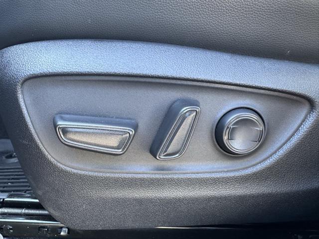 used 2024 Toyota Highlander Hybrid car, priced at $44,898