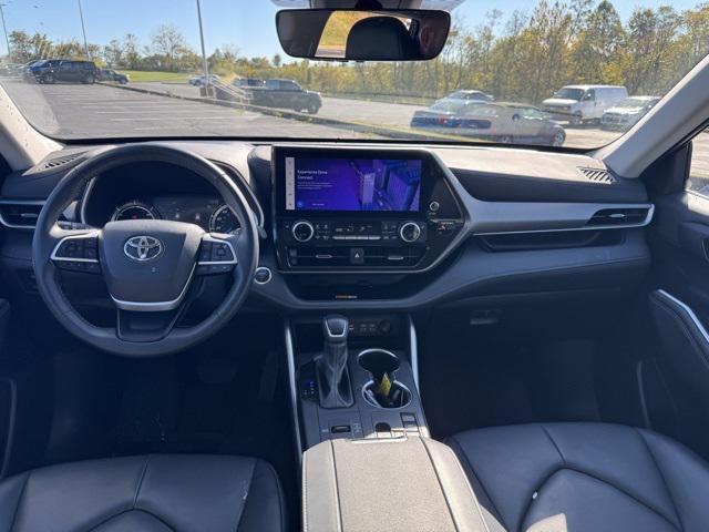 used 2024 Toyota Highlander Hybrid car, priced at $44,898
