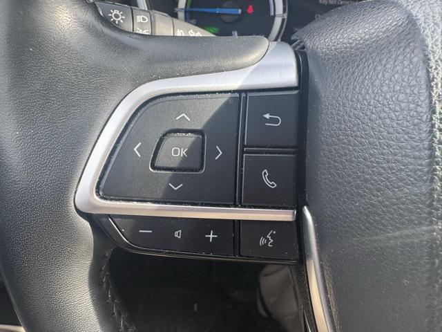 used 2022 Toyota Highlander Hybrid car, priced at $36,539