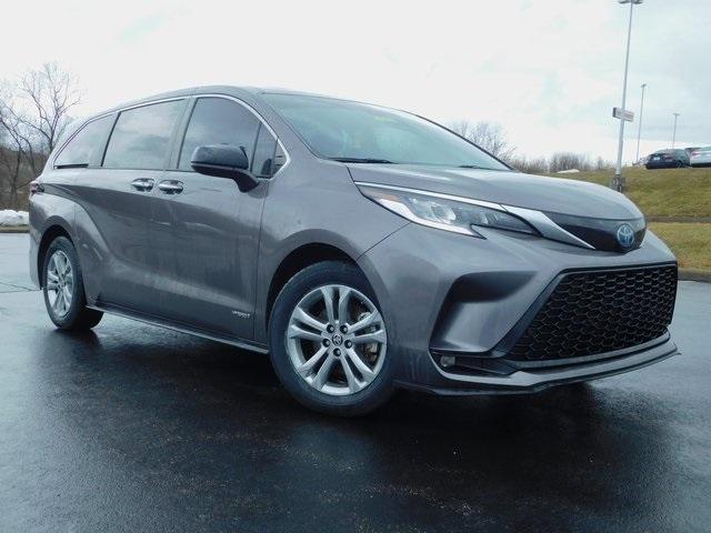 used 2021 Toyota Sienna car, priced at $37,615