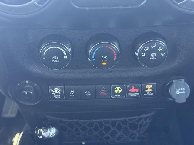 used 2014 Jeep Wrangler Unlimited car, priced at $15,681