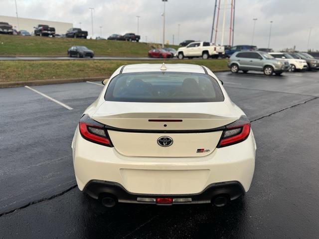 new 2025 Toyota GR86 car, priced at $39,624