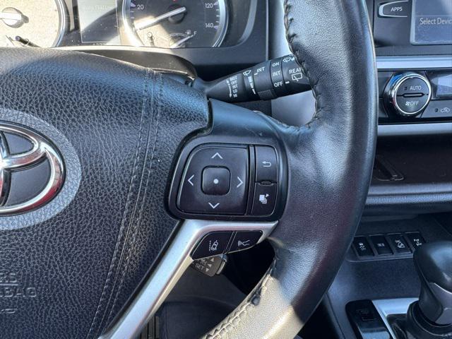 used 2018 Toyota Highlander car, priced at $20,287
