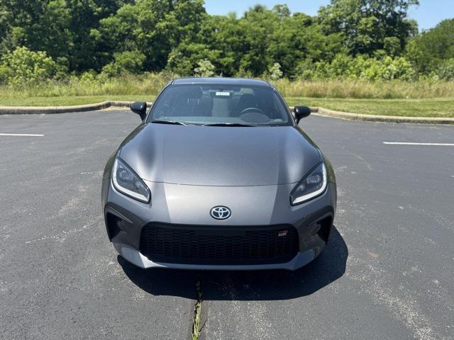 new 2025 Toyota GR86 car, priced at $37,988