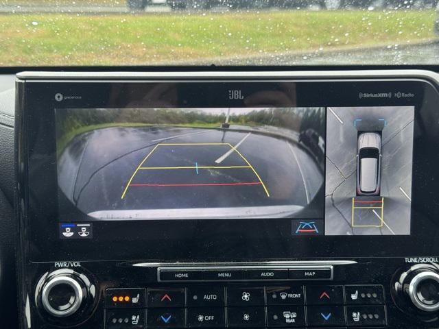 used 2020 Toyota Highlander car, priced at $25,907