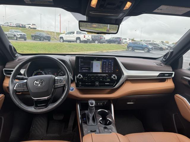used 2021 Toyota Highlander Hybrid car, priced at $31,954