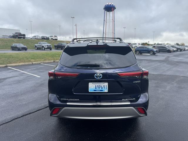 used 2021 Toyota Highlander Hybrid car, priced at $31,954