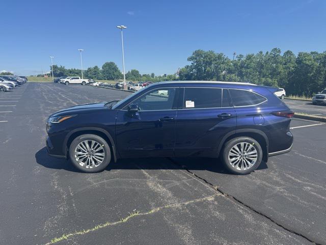 new 2025 Toyota Highlander car, priced at $54,598