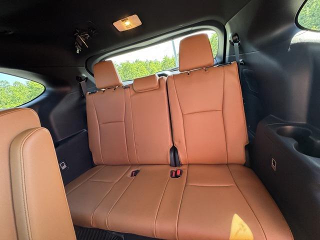 new 2025 Toyota Highlander car, priced at $54,598