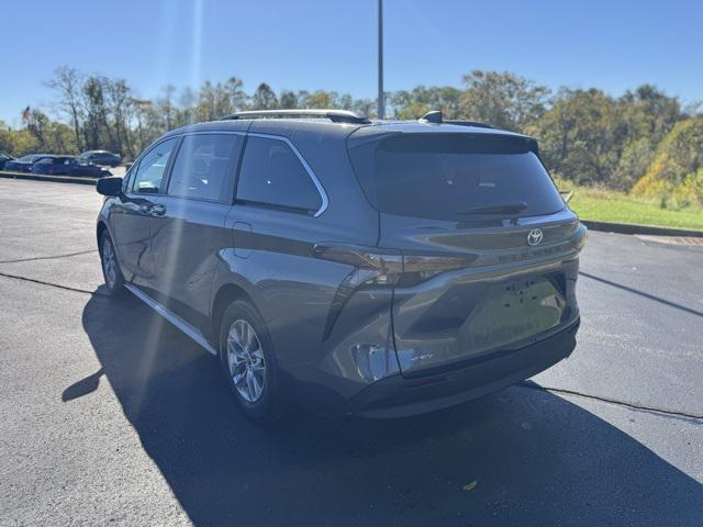 new 2025 Toyota Sienna car, priced at $48,819