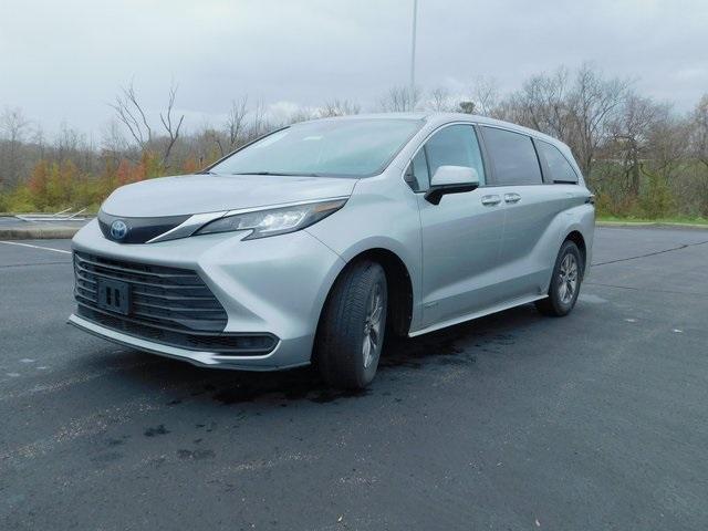 used 2021 Toyota Sienna car, priced at $28,878