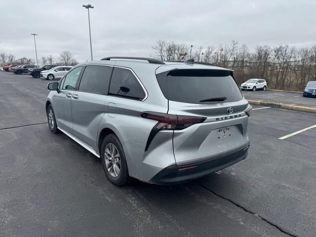 used 2023 Toyota Sienna car, priced at $39,898