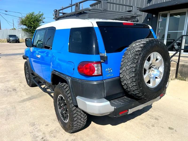 used 2007 Toyota FJ Cruiser car, priced at $21,998