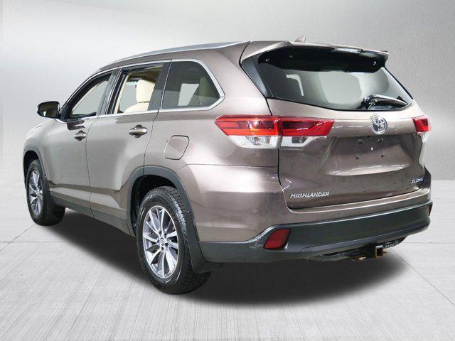 used 2019 Toyota Highlander car, priced at $24,997