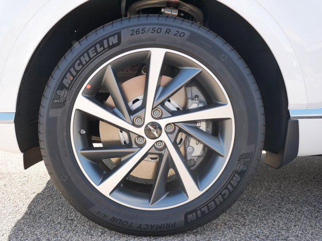 new 2026 Genesis GV80 car, priced at $78,955