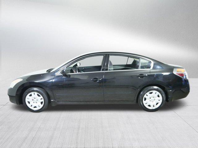 used 2009 Nissan Altima car, priced at $5,796