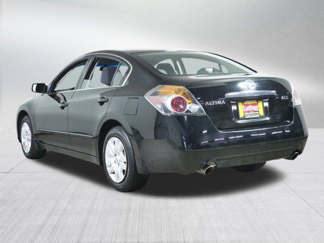 used 2009 Nissan Altima car, priced at $5,796