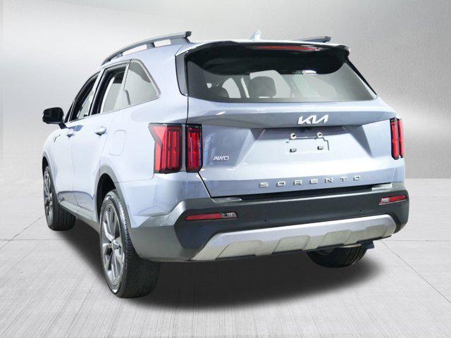 used 2022 Kia Sorento car, priced at $32,997