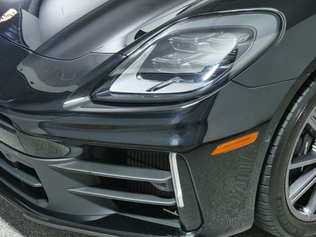 used 2024 Porsche Panamera car