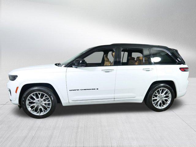 used 2022 Jeep Grand Cherokee car, priced at $41,997