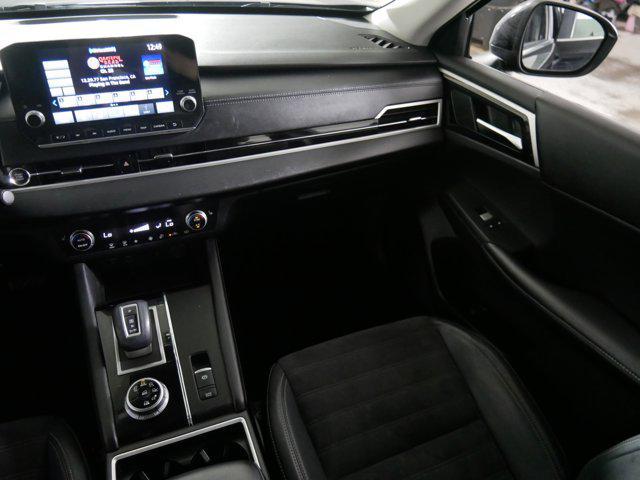 used 2022 Mitsubishi Outlander car, priced at $26,073