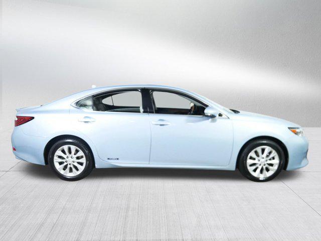 used 2013 Lexus ES 300h car, priced at $15,777