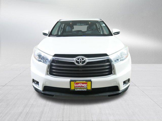 used 2015 Toyota Highlander car, priced at $19,996