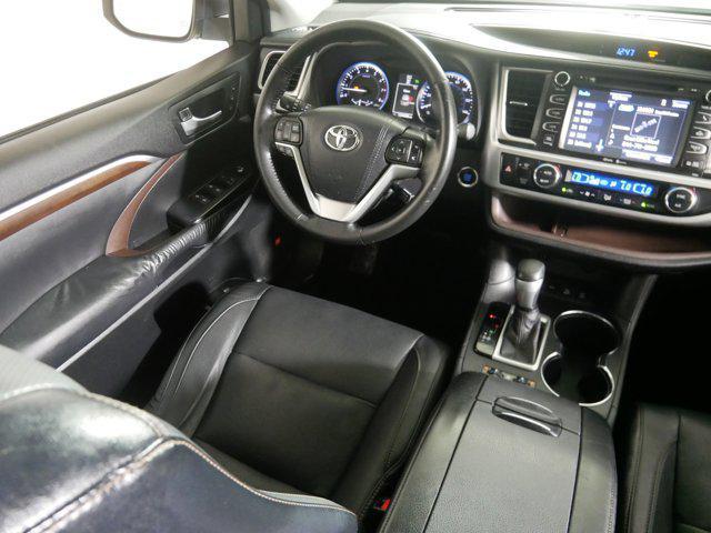 used 2015 Toyota Highlander car, priced at $19,996